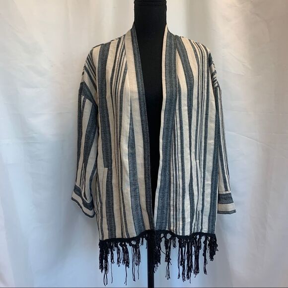 Zara Ecru Fringe Striped Kimono Jacket gray cream Sz M - Picture 3 of 12